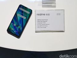 Lebih Dekat dengan Realme 5 dan 5 Pro