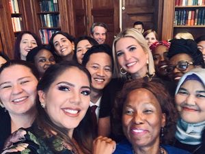Bupati Trenggalek Eksis di Instagram Ivanka Trump