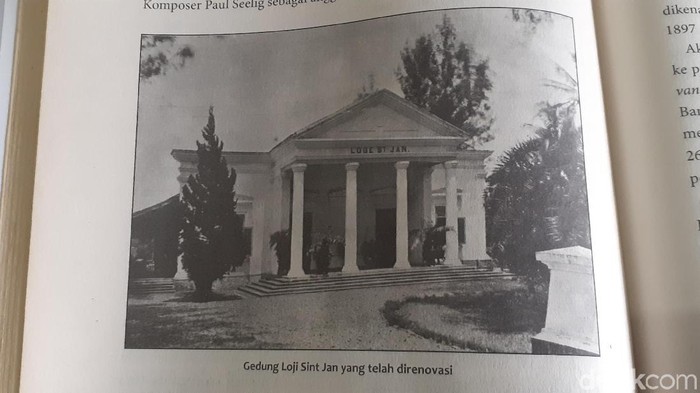 Loji Saint Jan, Masjid Al Ukhuwah, Masjid Al Ukhuwah Bandung