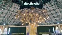 Masjid ini diarsiteki oleh seseorang insinyur bernama Ir Keulman. Pada saat awal dibangun, tidak ada yang tahu arah kiblatnya ke mana. (Dony Indra Ramadhan/detikcom)  