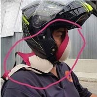 Viral Foto Pria Pakai Masker dari Bra  untuk Lindungi Diri 