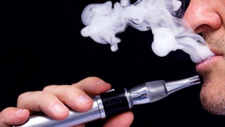 India Larang Penjualan dan Penggunaan Rokok Elektronik India Larang Penjualan dan Penggunaan Rokok Elektronik