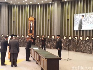 MA Lantik 2 Dirjen dan 25 Ketua Pengadilan Tingkat Banding