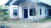 Setiap kepala keluarga kala itu mendapatkan 2 hektar lahan. Sebagian untuk rumah, pekarangan, dan perkebunan.