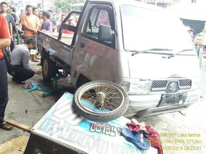 Mobil Seruduk Kerumunan Bocah TK Jajan Cilok di Tasikmalaya, 2 Tewas