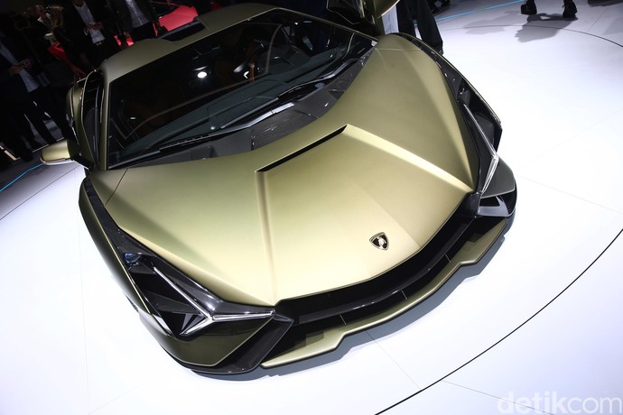 Ini Bukan Pesawat Tempur, Tapi Lamborghini Tercepat Rp 31 Miliar