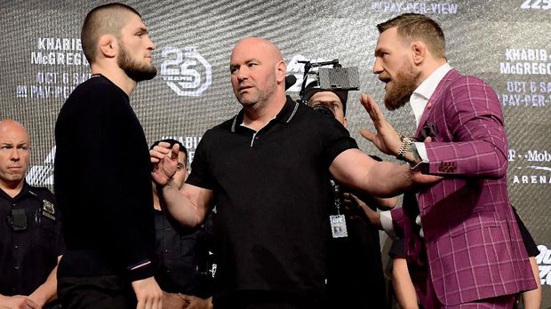 Khabib dinilai Makhachev cukup tahan mendengar ocehan McGregor. (