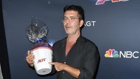 Simon Cowell saat tampil di red carpet acara America Got Talent di Calfiornia, Amerika Serikat belum lama ini. Frazer Harrison/Getty Images