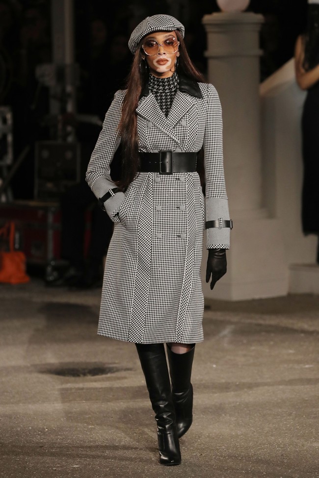 Fashion show koleksi ready to wear fall/winter 2019 Tommy Hilfiger di New York Fashion Week yang digelar di Apollo theater, New York, Minggu (8/9/2019). Photo by Thomas Concordia/Getty Images.