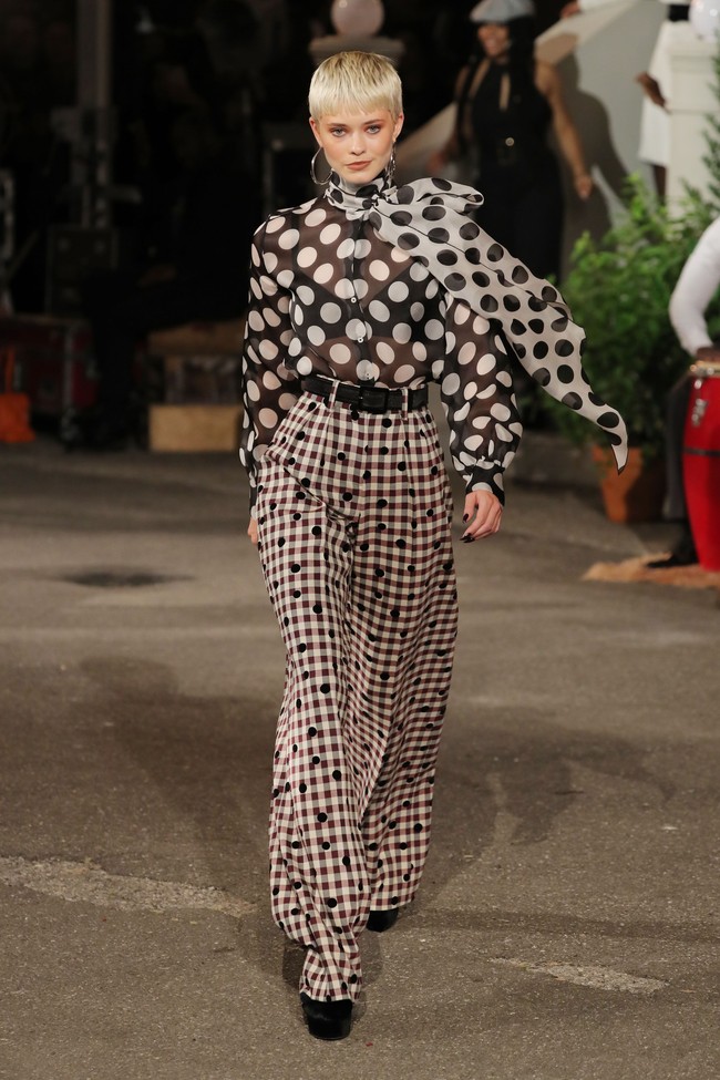 Fashion show koleksi ready to wear fall/winter 2019 Tommy Hilfiger di New York Fashion Week yang digelar di Apollo theater, New York, Minggu (8/9/2019). Photo by Thomas Concordia/Getty Images.