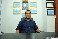 Kepala Unit BRI Sinabang yang bernama Deny Syahputra (Randy/detikcom)