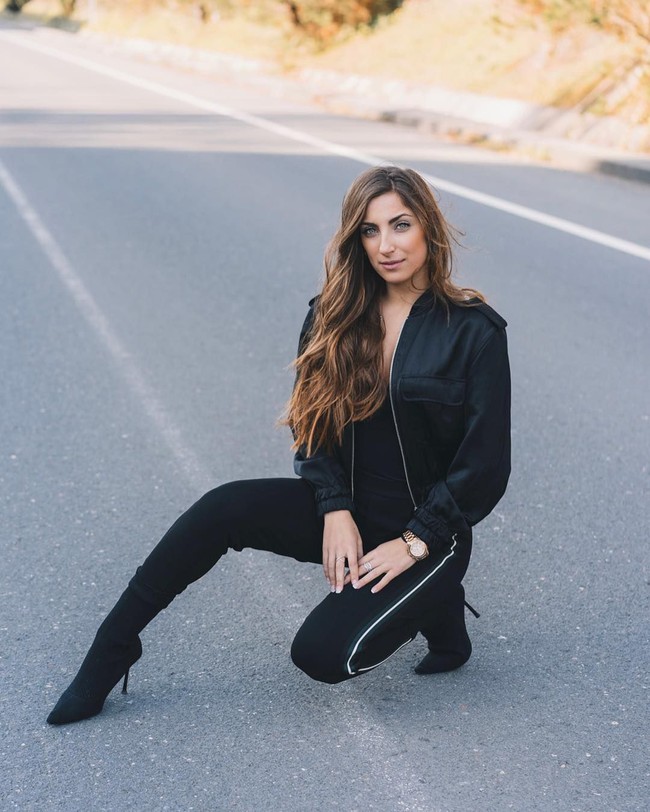 Baru-baru ini ia telah muncul untuk menjadi model dengan beberapa foto yang luar biasa mengenakan berbagai lini fashion dan bikini. Foto: Instagram