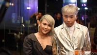 Evelyn dan Roy Kiyoshi saat ditemui di Selebrita Awards 2019 di studio Trans TV, Kapten Tendean, Jakarta Selatan pada Kamis (19/9). Pool/Noel/detikFoto.