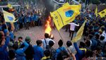 Aksi Ricuh Massa PMII di Depan Gedung KPK Dipukul Mundur