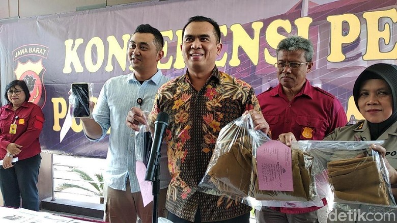 Hanya Jadi Saksi, Ibu Guru Honorer di Video Syur Dipulangkan Hanya Jadi Saksi, Ibu Guru Honorer di Video Syur Dipulangkan