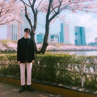 Choi Woojin memiliki penampilan yang cute layaknya bintang K-Pop. Hes totally handsome and cute Saranghae Oppa, begitu pujian netizen.  Foto: dok. Instagram @___jtonic