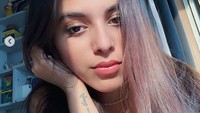 Aaliyah Kashyap, putri produser top India Anurag Kashyap juga memiliki banyak tato di tubuhnya. Dok. Instagram/aaliyahkashyap