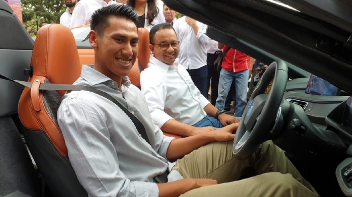 Sean Gelael dalam acara pengumuman Jakarta sebagai tuan rumah Formula E 2020