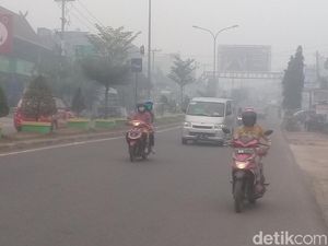 Menkes Sarankan Buat Ruang Tanpa Asap dengan Dakron dan Gorden Basah