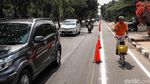 Duh, Pemotor Bajak Jalur Khusus Sepeda di Jalan Pramuka