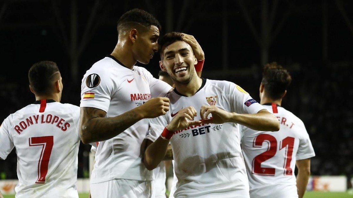 Sevilla menang telak 3-0 di markas Qarabag pada matchday 1 Liga Europa. (Foto: Aziz Karimov/REUTERS)