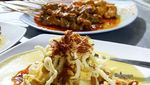 Menebus Kangen Tegal dengan Sarapan Ketupat Glabed Yang Gurih Mlekoh