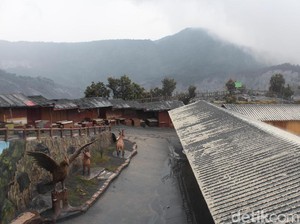 TWA Tangkuban Perahu Tutup, Pedagang Jual Harta untuk Sambung Hidup