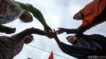 Asyiknya Anak-anak Pulau Terluar RI Bermain Permainan Tradisional