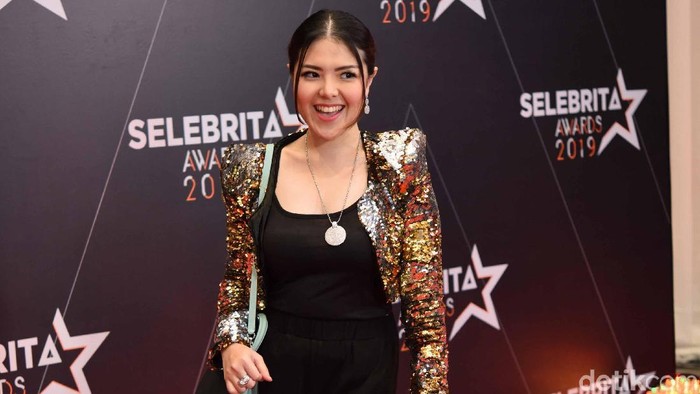 Tina Toon saat ditemui di acara Selebrita Awards 2019.