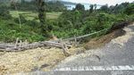 Duh, Pascalongsor Jalan di Simeulue Aceh Belum Diperbaiki