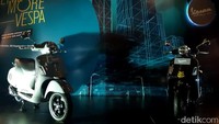 Vespa ini dibekali mesin 300 HPE (High Performance Engine) berkapasitas 300 cc, 4 katup silinder tunggal yang mampu memuntahkan tenaga sebesar 23 HP. Foto: Ridwan/detikOto