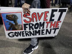 Ribuan Pemburu Alien Serbu Area 51, Aparat Siaga Penuh