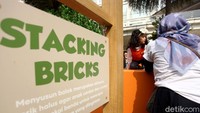 Pameran produk organik ini pun dapat menjadi alternatif untuk para keluarga menikmati akhir pekan.