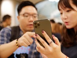 Antrean Mengular Pemuja iPhone 11 di Berbagai Negara