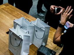 Antrean Mengular Pemuja iPhone 11 di Berbagai Negara