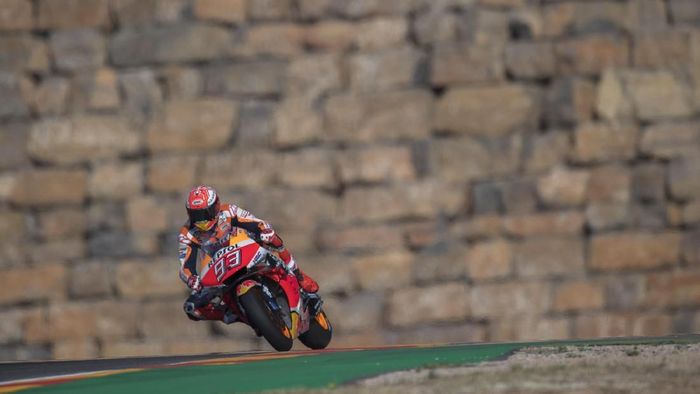 JUDI ONLINE Marc Marquez kuasai pole position di MotoGP Aragon 2019. (Mirco Lazzari/Getty Images)