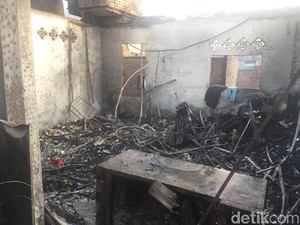 Kebakaran di Jatinegara Hanguskan 129 Rumah, Begini Penampakannya