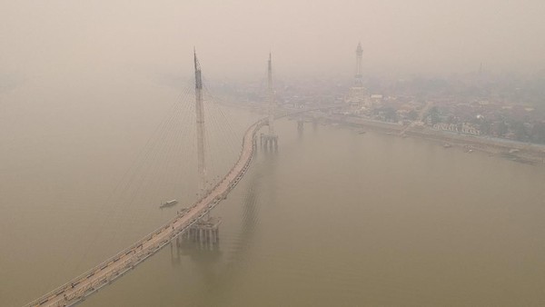 Akhir Pekan, Sumatera dan Kalimantan Masih Dikepung Kabut Asap