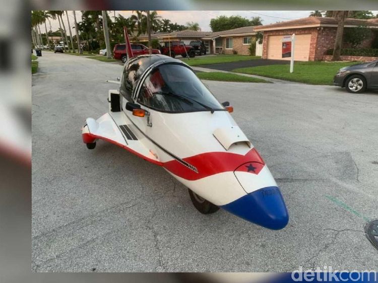 Pesawat Bermesin Motor yang Tak Bisa Terbang