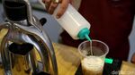 Keren! Kedai Kopi Ini Pekerjakan Penyandang Disabilitas sebagai Barista