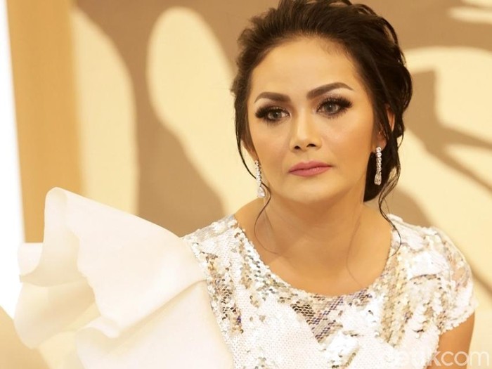 Krisdayanti s