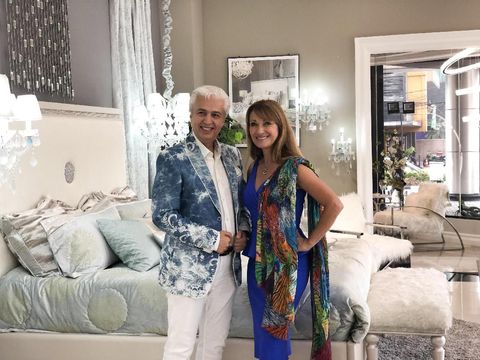 Pecinta Kuliner Indonesia, Jane Seymour Selalu Sedia Sambal & Kerupuk