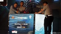 Peluncuran Smart SIM bertepatan dengan Hari Lalu Lintas Bhayangkara, yang jatuh pada tanggal 22 September 2019.