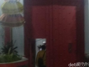 Luthfi Hasan Ishaq Terpantau Pulang ke Lapas Sukamiskin Malam Hari