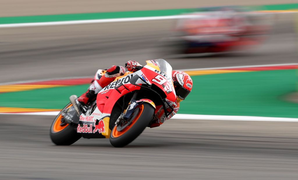 MotoGP - Aragon Grand Prix - Ciudad del Motor de Aragon, Alcaniz, Spain - September 22, 2019 Repsol Honda's Marc Marquez during the MotoGP race REUTERS/Albert Gea