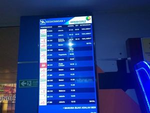 3 Pesawat di Pekanbaru Kesulitan Mendarat Pagi Ini karena Kabut Asap