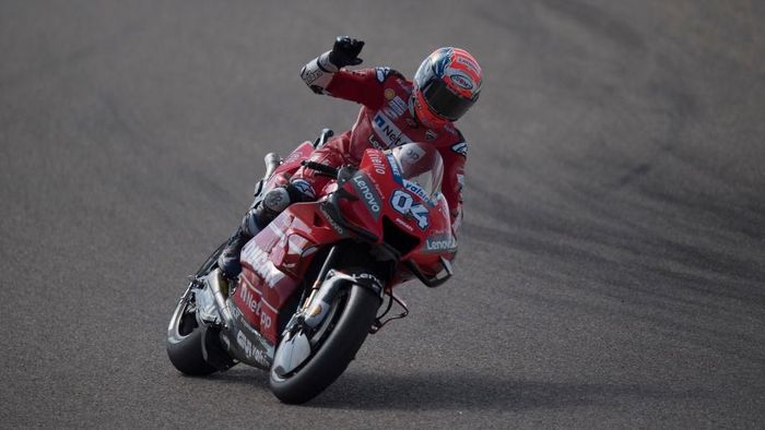 Andrea Dovizioso bertekad amankan posisi runner-up usai gagal raih juara dunia (Foto: Mirco Lazzari gp/Getty Images))