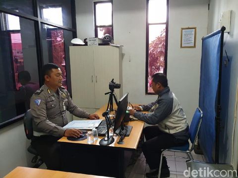 HUT ke-64 Satlantas, Polres Tasikmalaya Beri Pelayanan SIM Gratis
