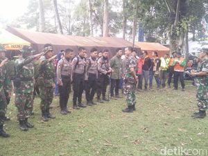 Masih Ada 4 Titik Api yang Membakar Lereng Gunung Slamet