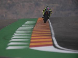 Rossi Finish ke-8 MotoGP Aragon, Bukan karena Swingarm Karbon